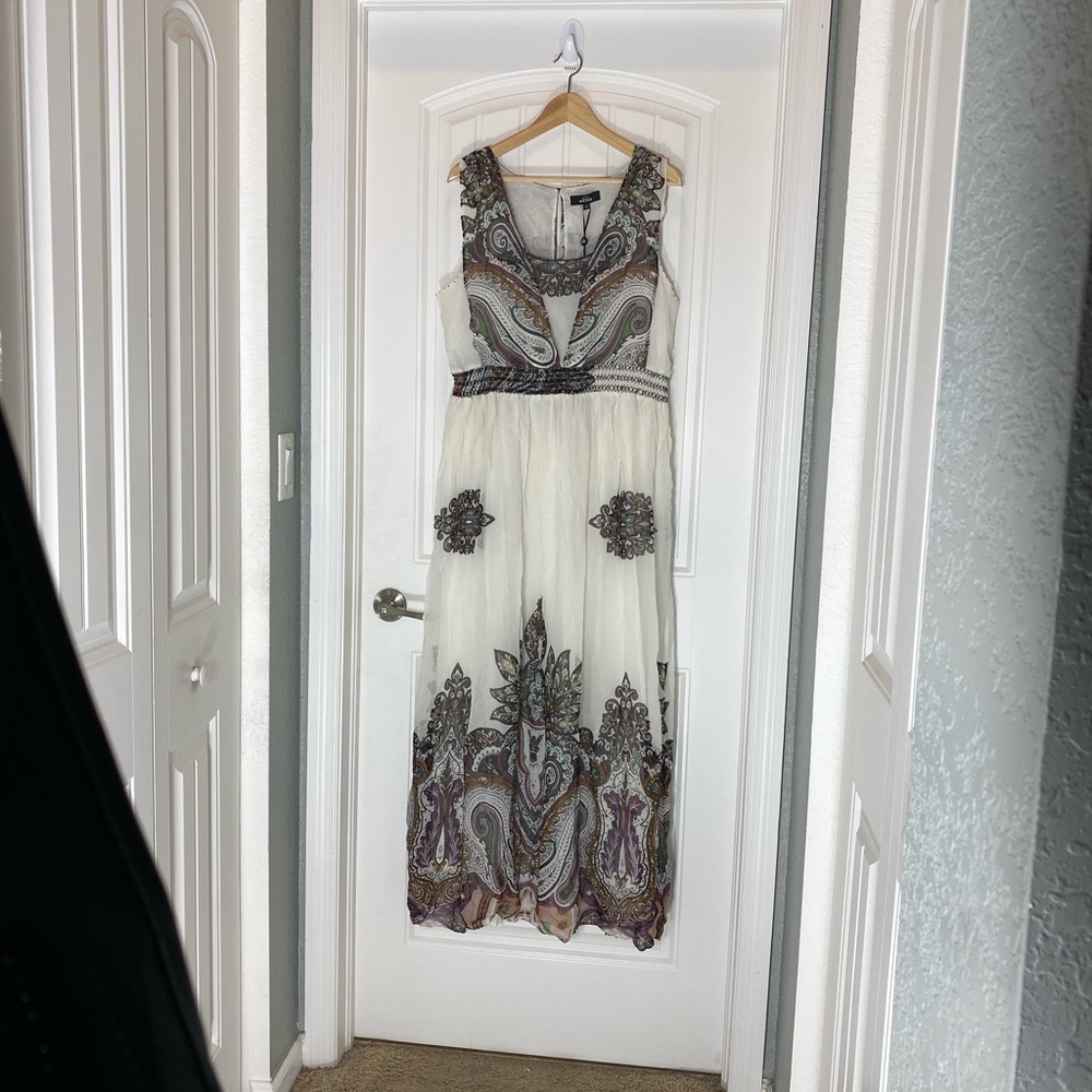 Niza Spain dress